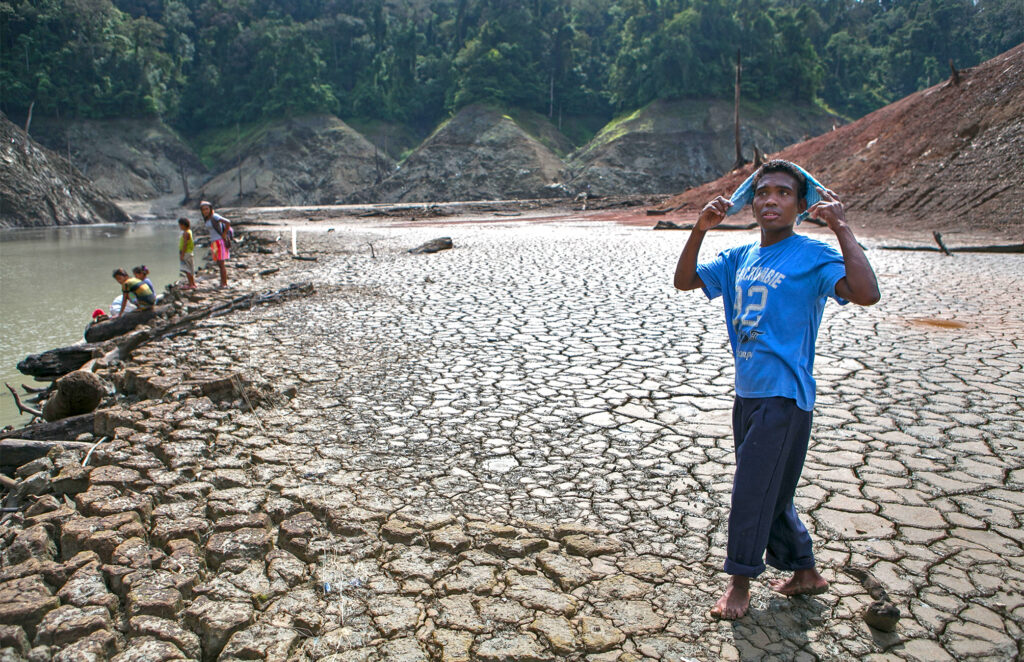 12-Angat-river-in-the-Philippines.jpg
