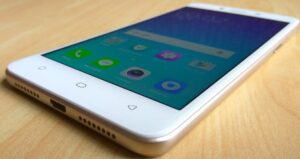 1786545152_Oppo-A37.jpg