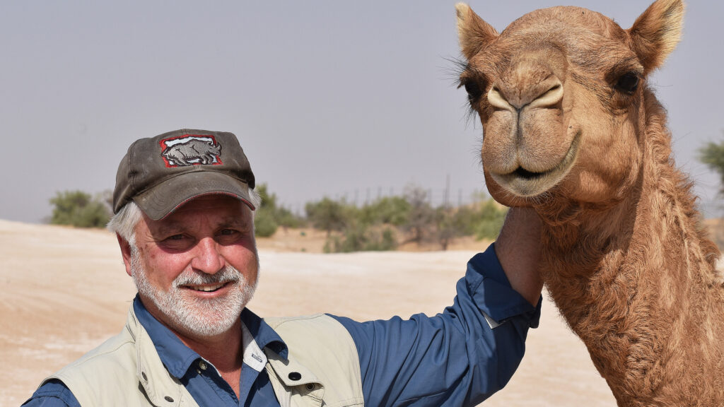 Bill-and-Friend-Abu-Dhabi-121118-NH-0129-Mongabay.jpg