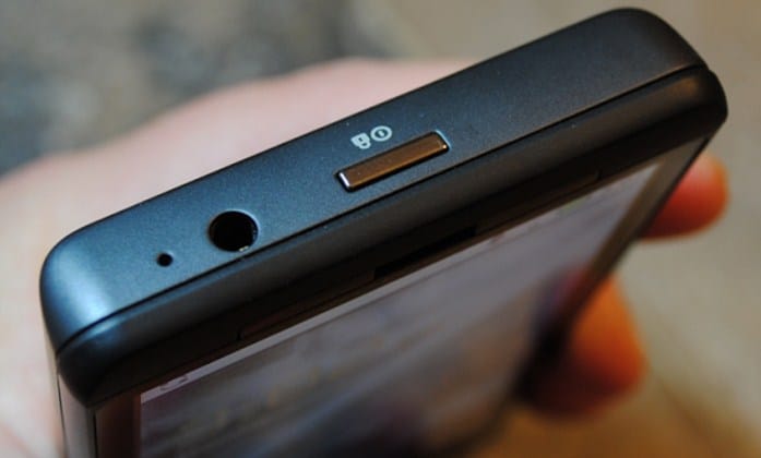 Cara-Menyalakan-HP-Android-Jika-Tombol-Power-Rusak.jpg